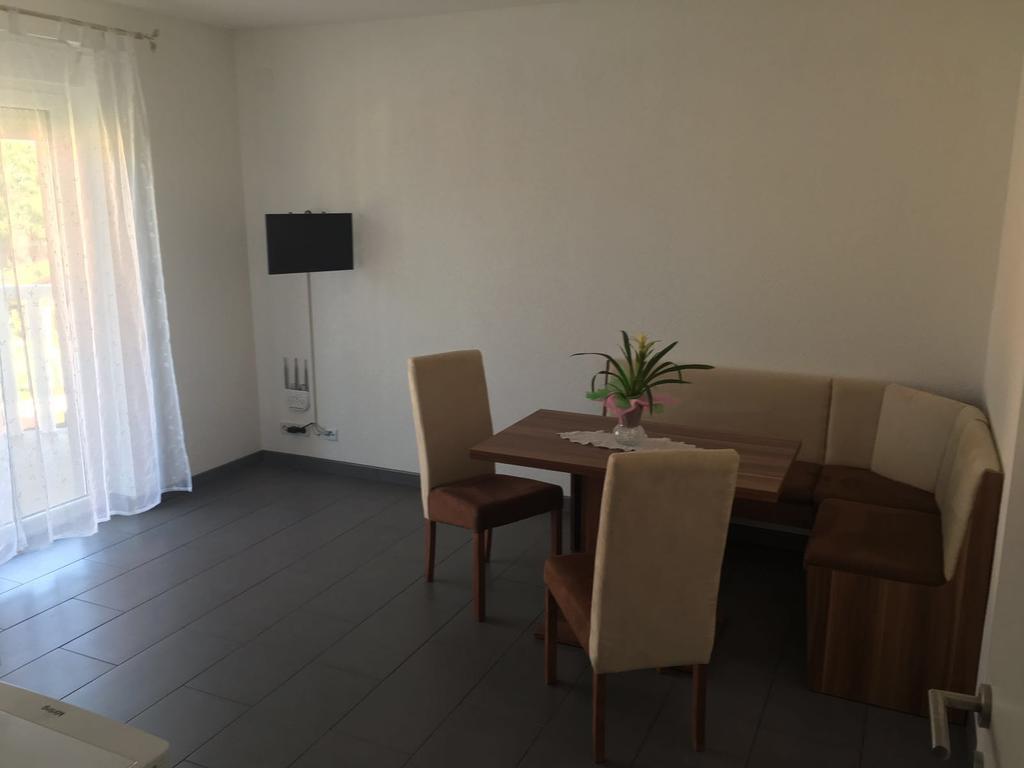 Apartments Barbic Umag Eksteriør billede